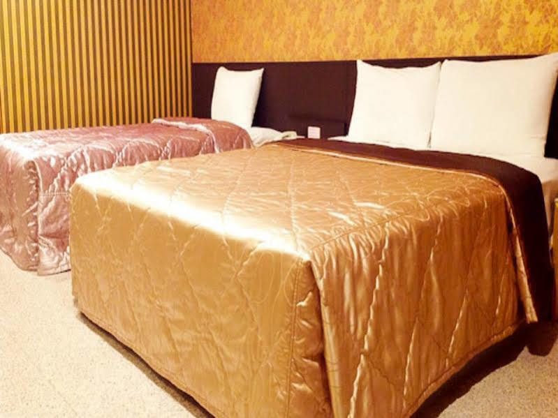 Jing Dian Business Hotel Таоюань Екстер'єр фото